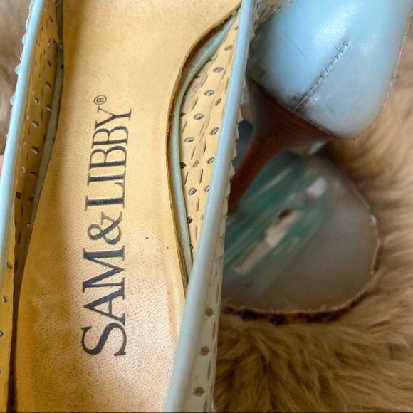 4/$15💥Sam & Libby cut out pale blue pumps - Picture 4 of 7